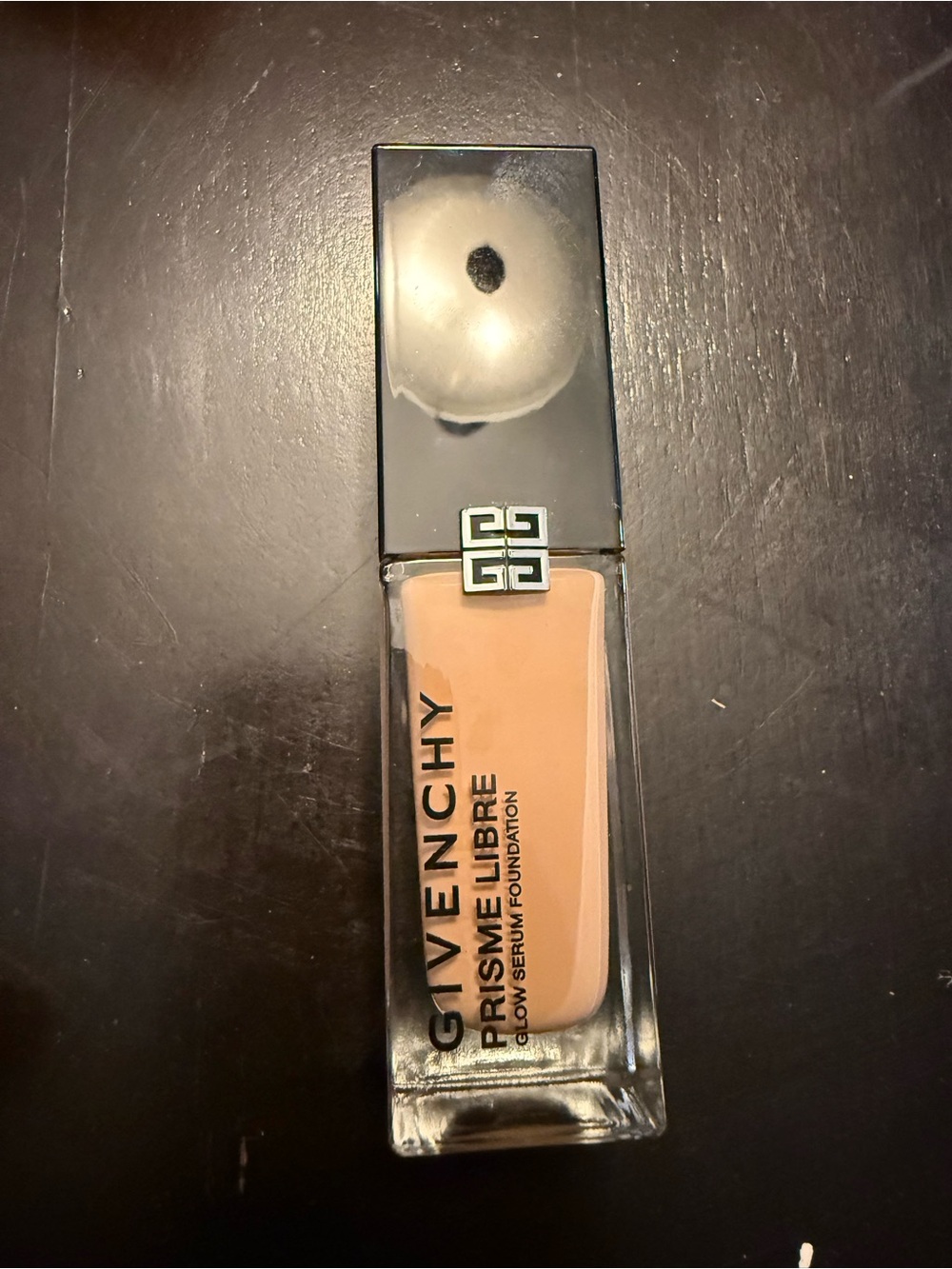 Givenchy Glow Serum Foundation - 5N